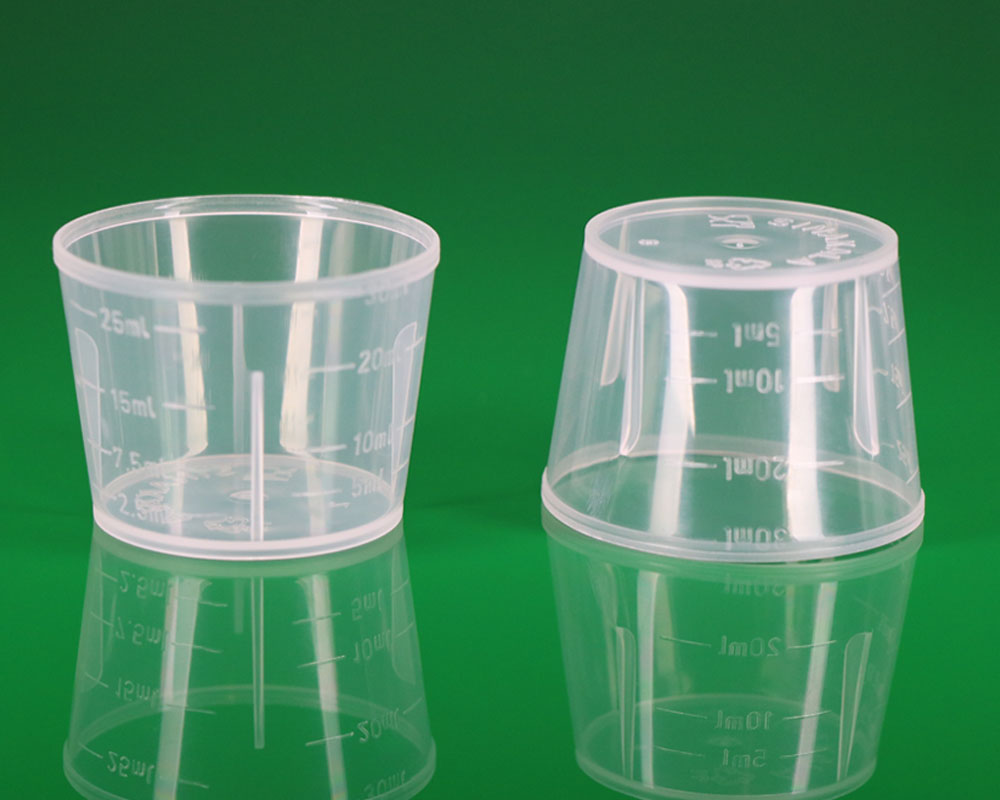 PP measuring cup for 28mm CRC cap for syrups پیمانه مدرج کپ پلاستیکی دهنه 28 داروپیمانه مدرج 30 سی سی کپ قفل کودک